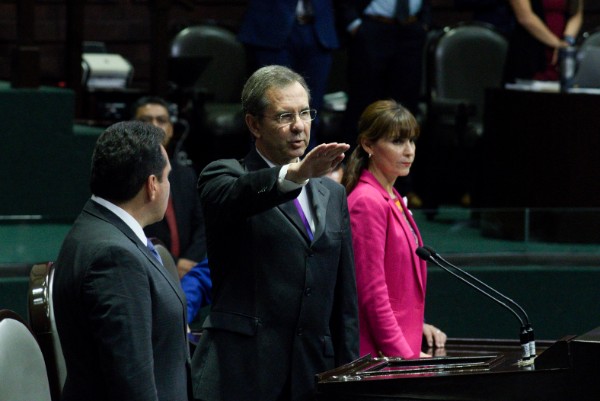 AMLO ordenó terminar con “huachicol educativo”: Esteban Moctezuma