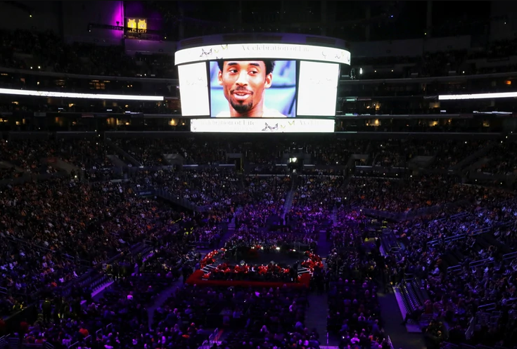 Homenaje a Kobe y Gianna Bryant, lleno de emociones