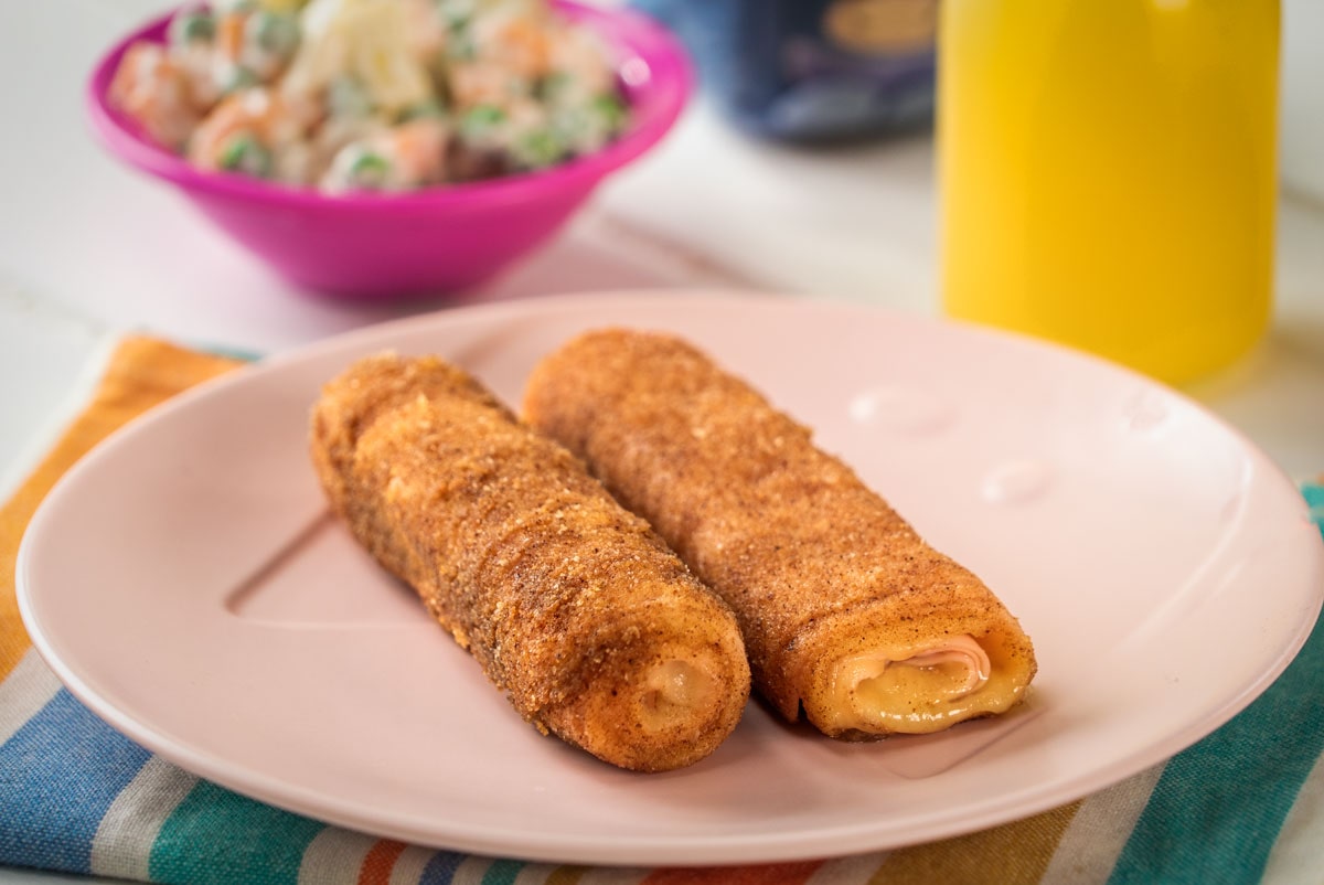 Deliciosos rollitos de jamon con queso