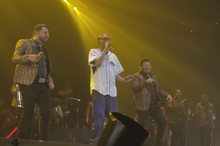 Snoop Dogg aparece en concierto de la Banda MS