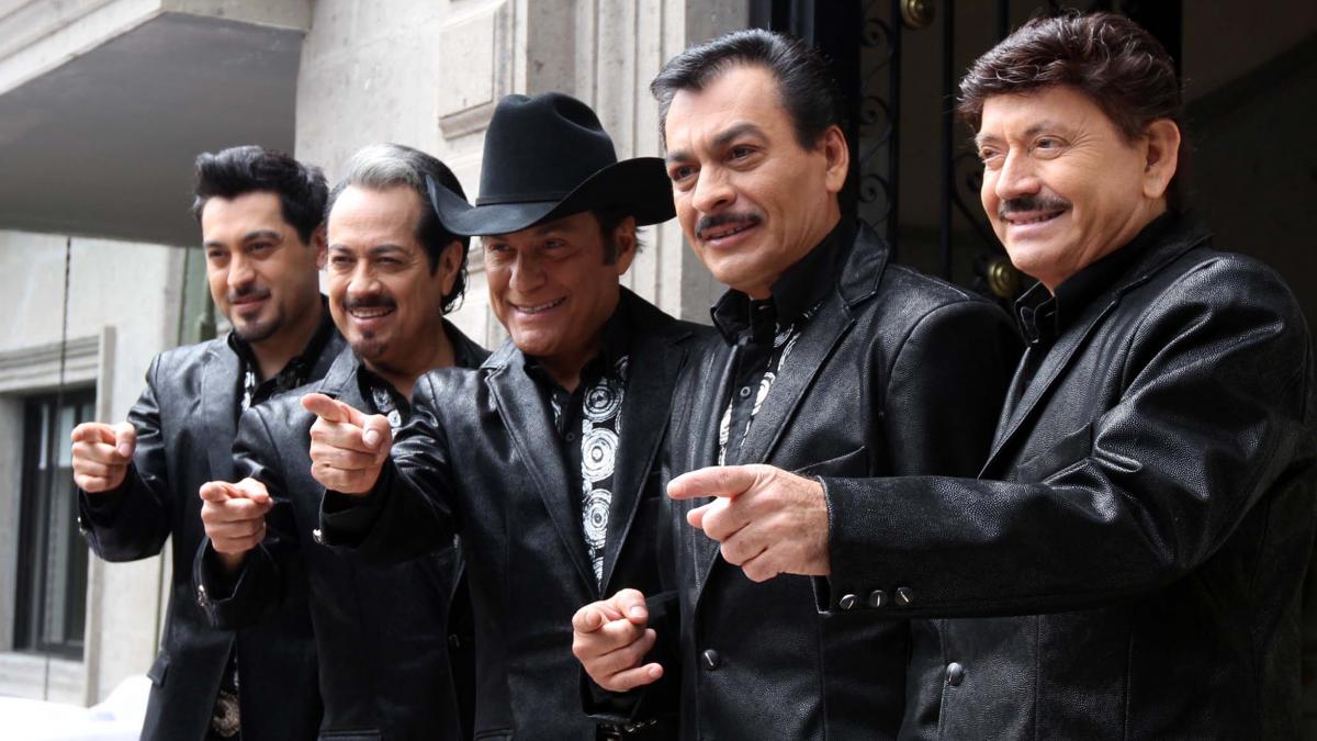 AMLO sorprende en la “Mañanera” con canción de los Tigres del Norte